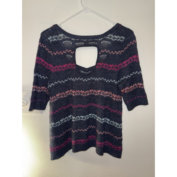 Free People Women's Knit Keyhole Cut Out Back Shark Bite Hem Sweater Size M - Picture 3 of 4